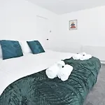 Townhouse @ 20 Penkhull New Road Stoke