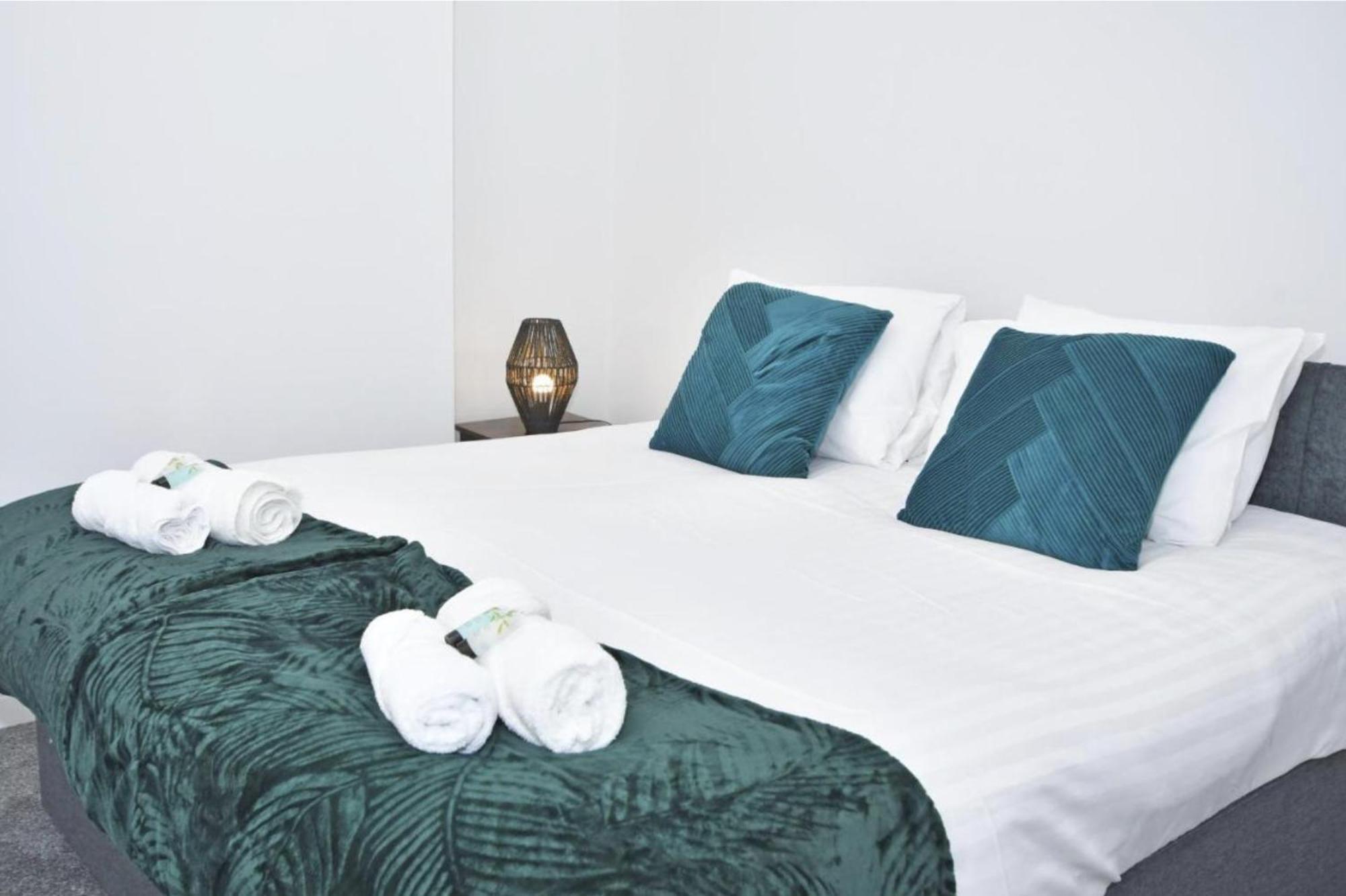 Townhouse @ 20 Penkhull New Road